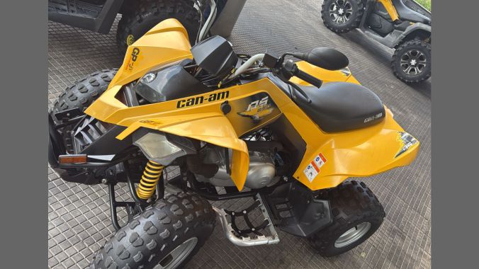 03 DS 250