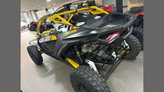 05 Maverick X3 Xrs Turbo R