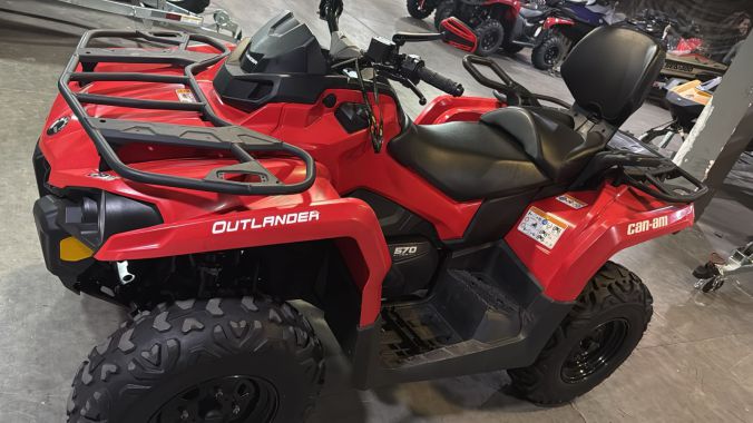 02 Outlander Max 570