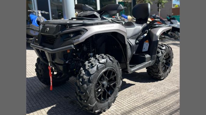 02 Can Am Outlander 700 XT 2025