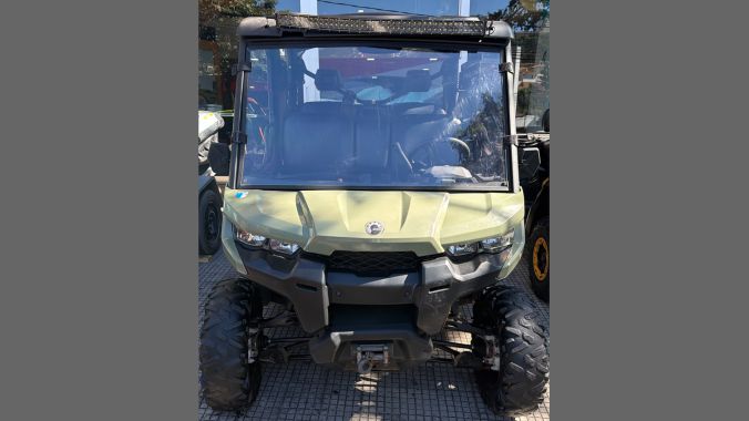 05 Can Am Defender Max DPS HD8 2019