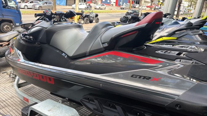 04 Sea Doo GTR X 300 2024